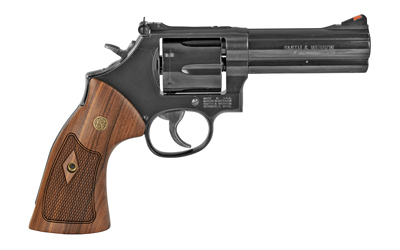 S&W 586 CLSC 357MAG 4″ 6RD RR/WO WD