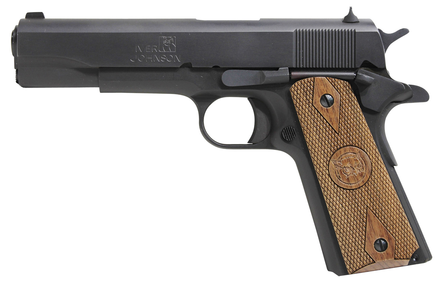 Iver Johnson Arms 1911A1938 1911 A1 38 Super 9+1 5″ Black Steel Barrel, Matte Blued Serrated Steel Slide & Frame w/Beavertail, Double Diamond Checkered Walnut Grip