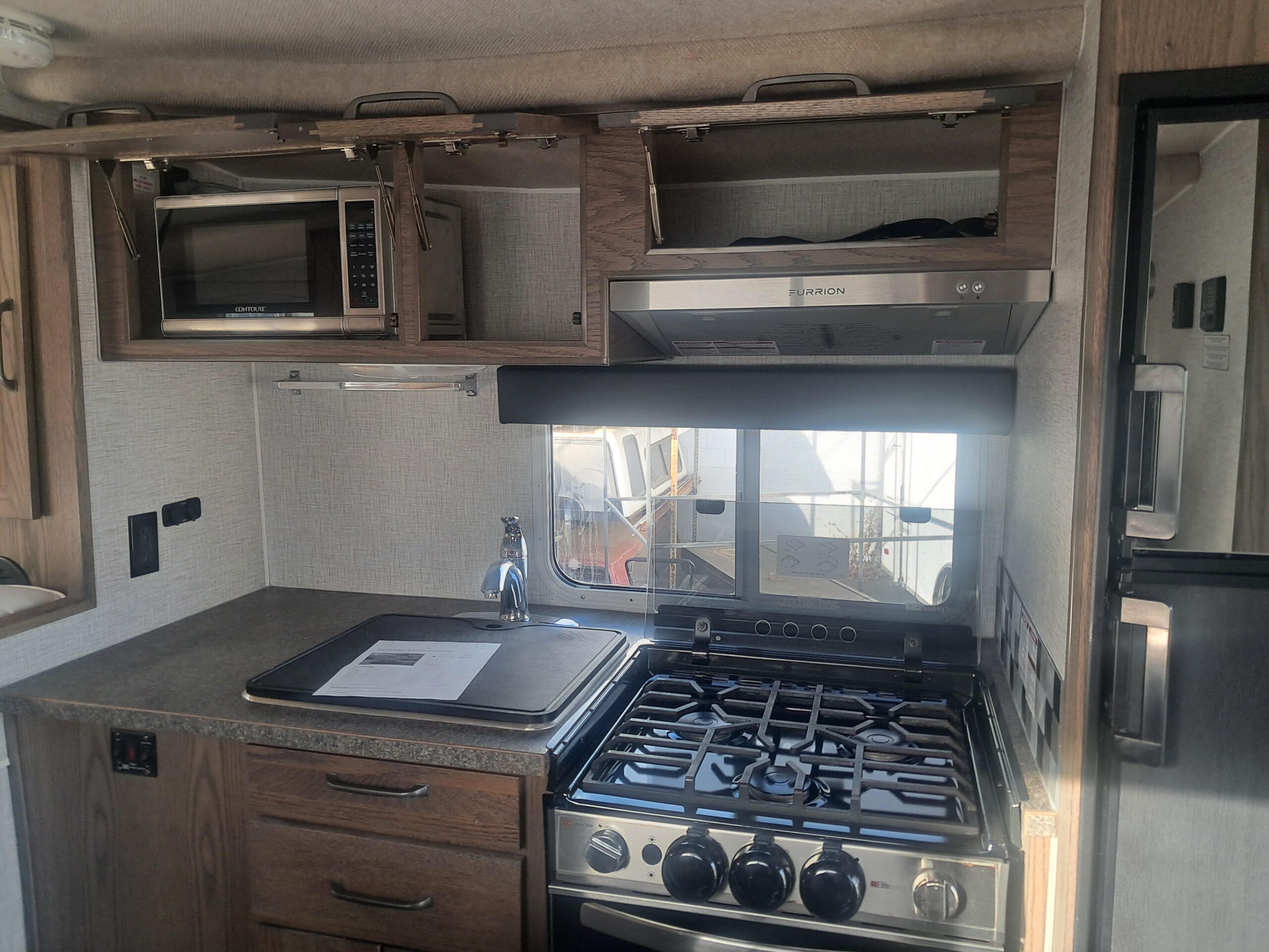 2023 NORTHERN LITE 9-6 SPORTSMAN U-SHAPED 223-101